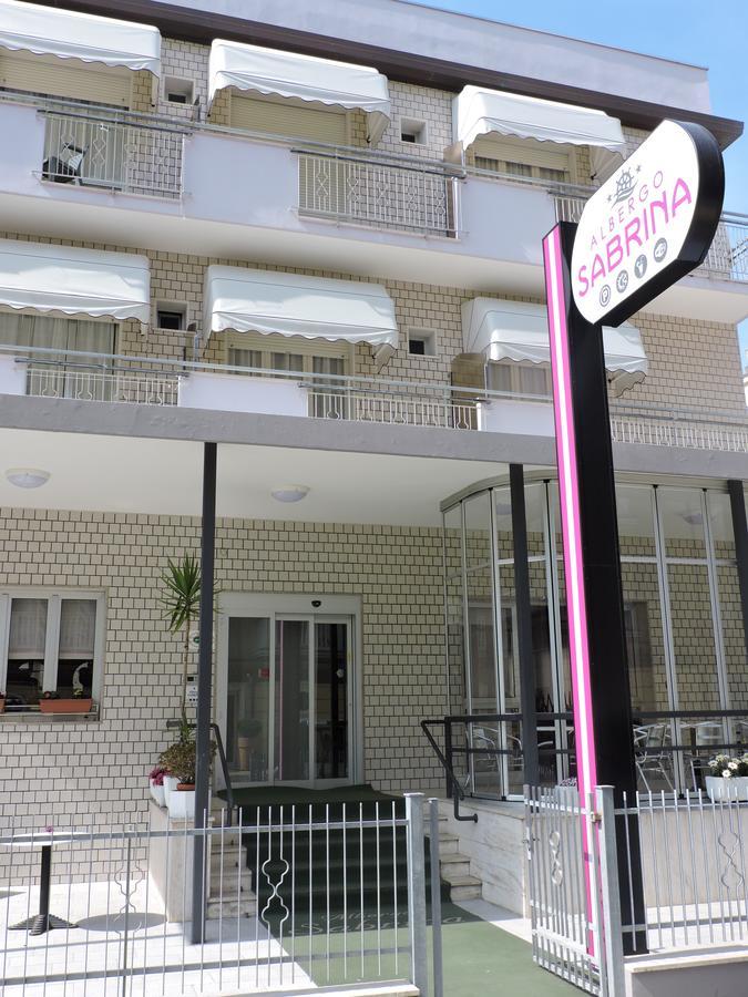 Albergo Sabrina Ρίμινι Εξωτερικό φωτογραφία