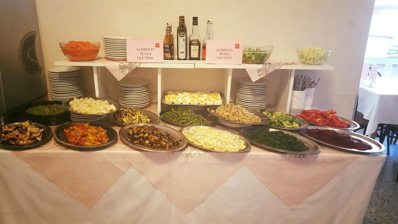 Albergo Sabrina Ρίμινι Εξωτερικό φωτογραφία