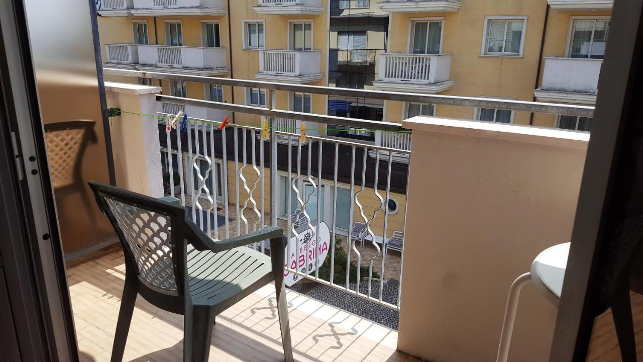 Albergo Sabrina Ρίμινι Εξωτερικό φωτογραφία